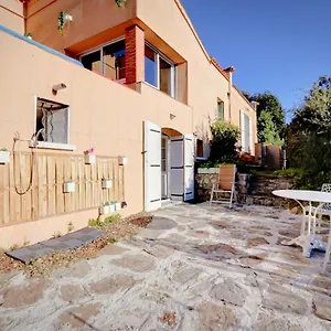 La Farigoulette Kapselhotel